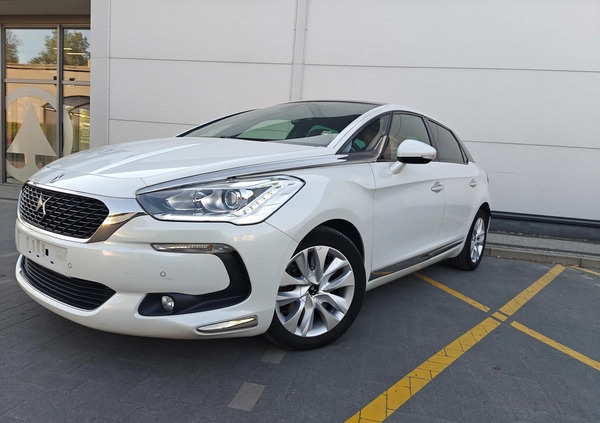 Citroen DS5 cena 52900 przebieg: 162300, rok produkcji 2016 z Mosina małe 781